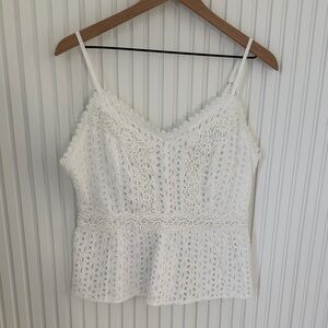 Elegant White Lace Women’s Top